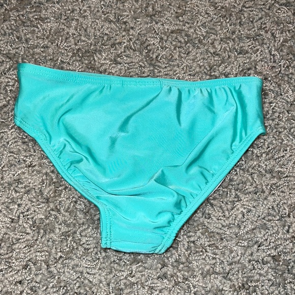 NEW Girls 2 Piece Swimsuit Size 5 💦 - Picture 5 of 6